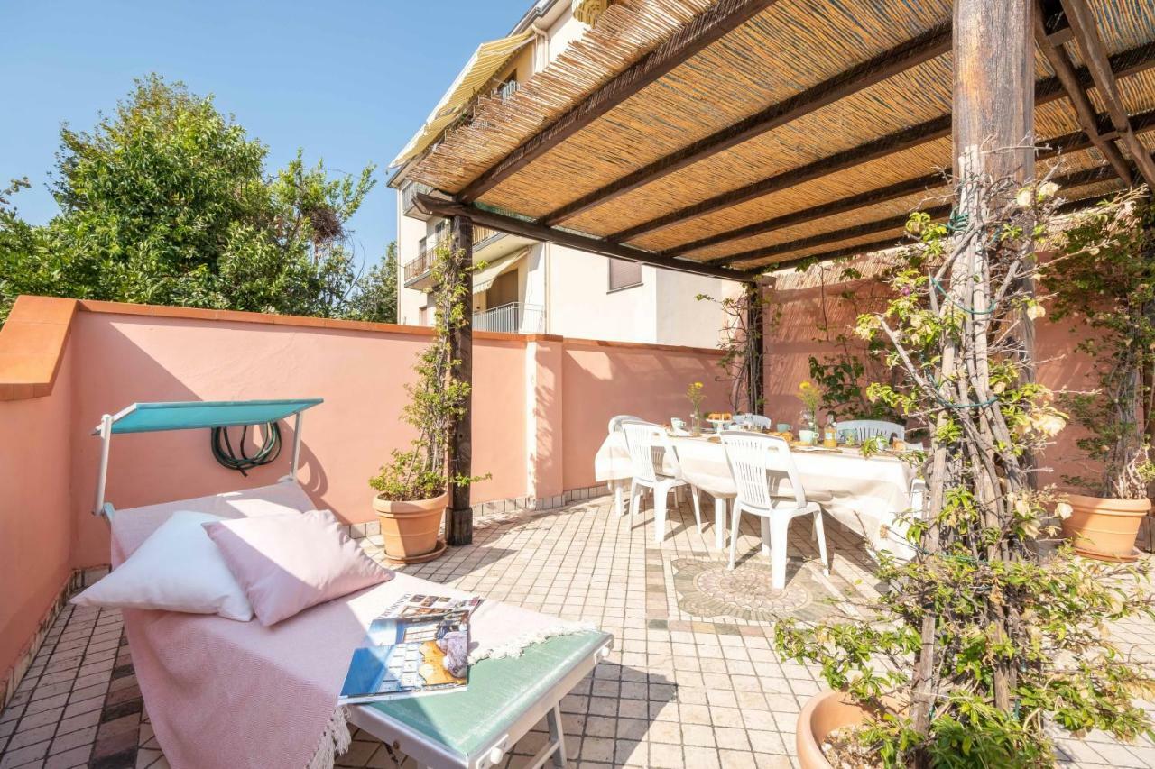 Holiday home Villino Lola *