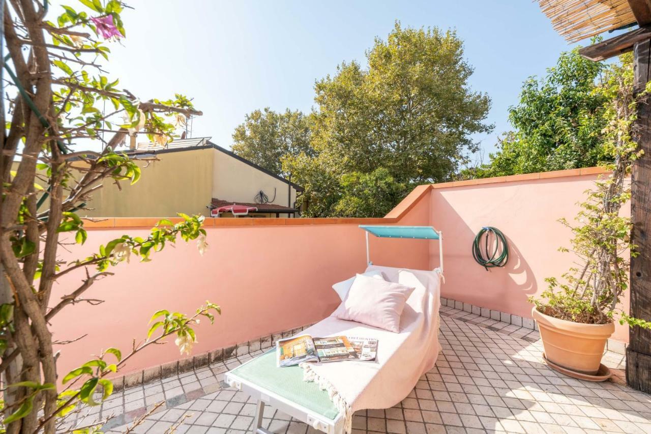 Villino Lola * Viareggio