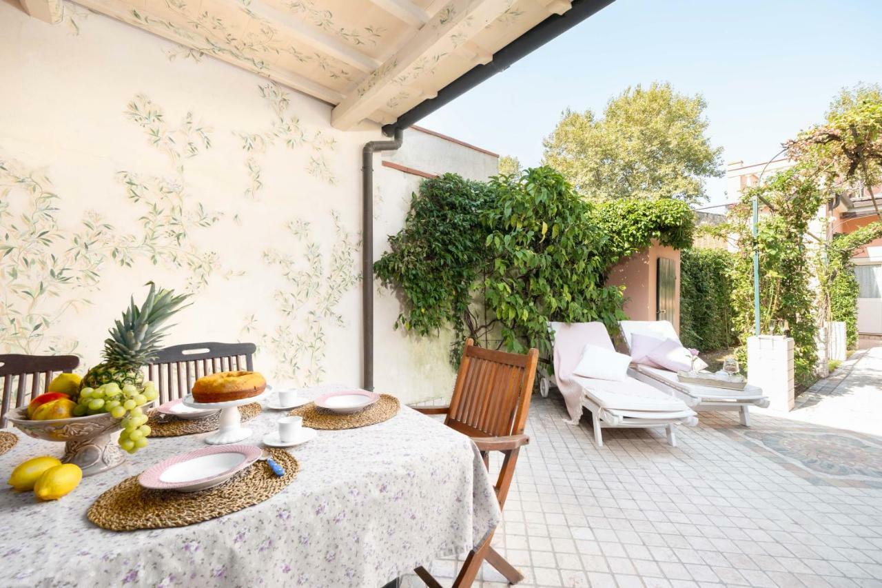 Villino Lola Viareggio